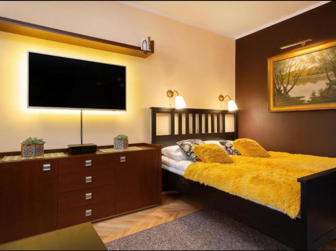 Guest house 华沙老城区 皇家城堡广场温馨的家